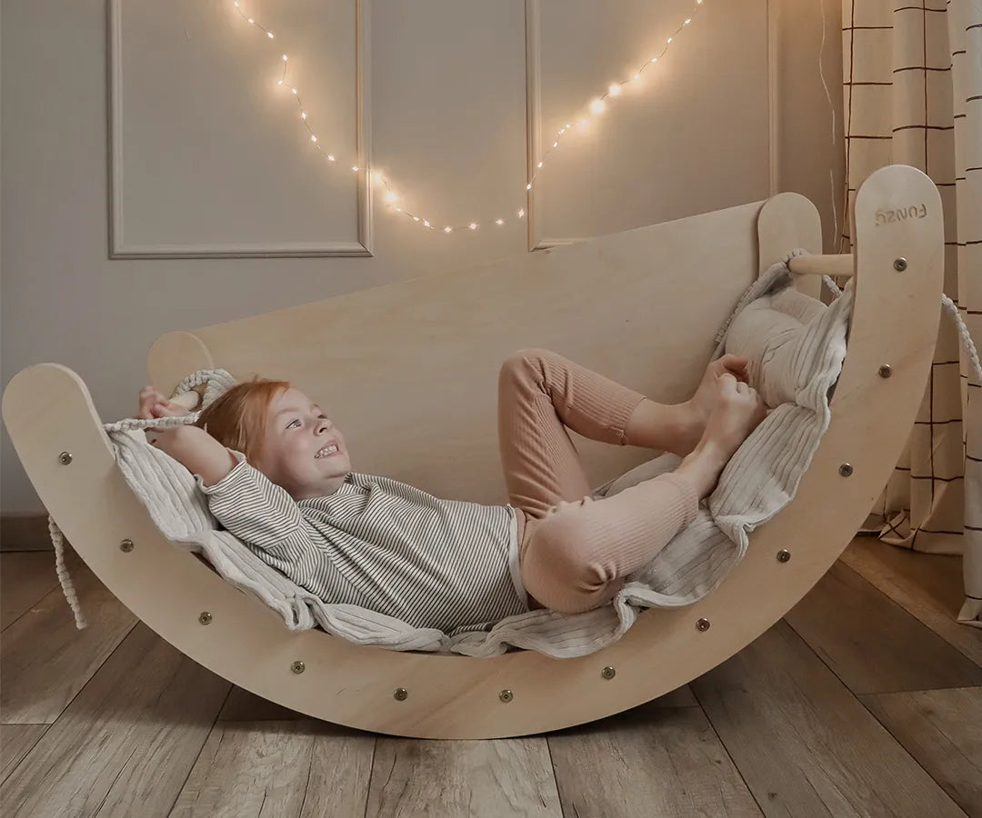 Climbing Arch & Cushion Set